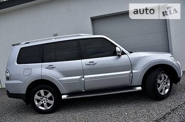Позашляховик / Кросовер Mitsubishi Pajero Wagon 2007 в 