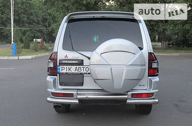 Внедорожник / Кроссовер Mitsubishi Pajero Wagon 2001 в Киеве