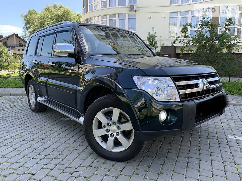 Позашляховик / Кросовер Mitsubishi Pajero Wagon 2008 в Івано-Франківську