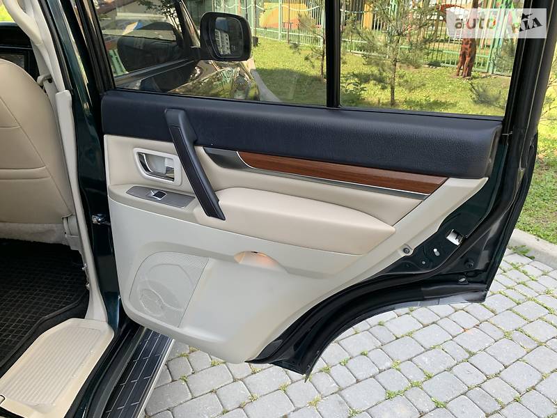 Позашляховик / Кросовер Mitsubishi Pajero Wagon 2008 в Івано-Франківську