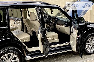 Позашляховик / Кросовер Mitsubishi Pajero Wagon 2015 в 