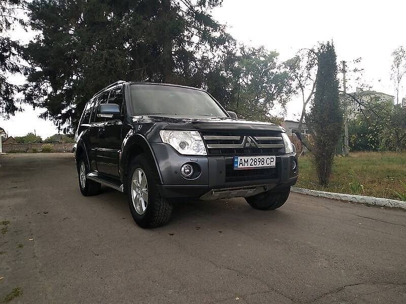 Mitsubishi Pajero Wagon