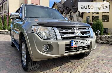 Внедорожник / Кроссовер Mitsubishi Pajero Wagon 2012 в Тернополе