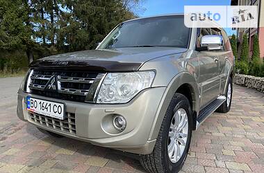 Внедорожник / Кроссовер Mitsubishi Pajero Wagon 2012 в Тернополе