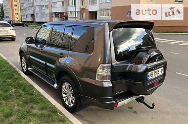 Внедорожник / Кроссовер Mitsubishi Pajero Wagon 2016 в Виннице
