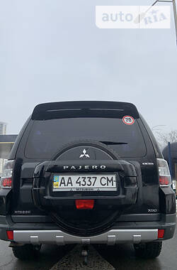 Позашляховик / Кросовер Mitsubishi Pajero Wagon 2008 в Києві