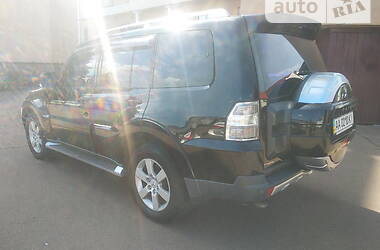 Универсал Mitsubishi Pajero Wagon 2008 в Киеве