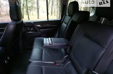 Позашляховик / Кросовер Mitsubishi Pajero Wagon 2010 в Дніпрі