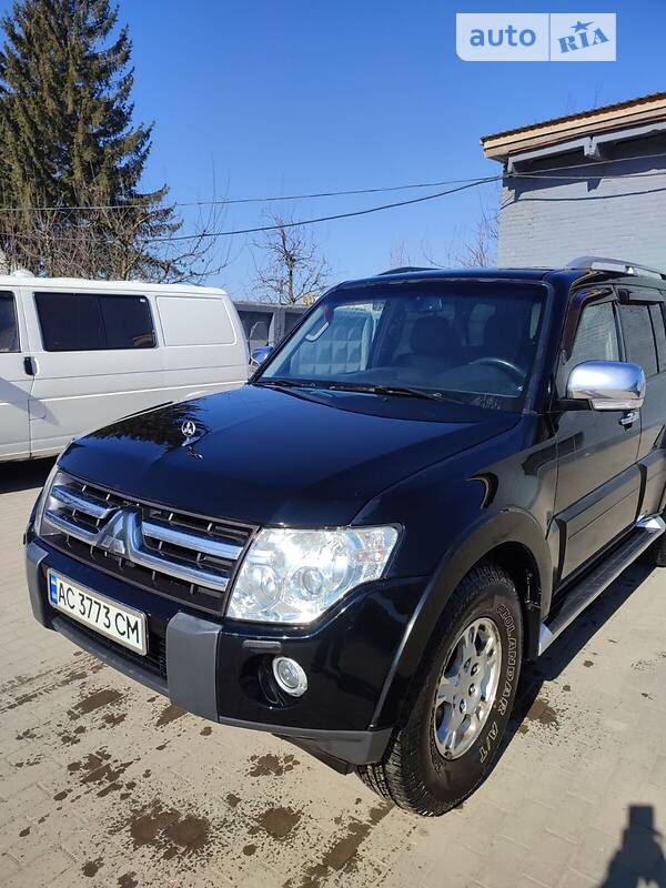 Универсал Mitsubishi Pajero Wagon 2007 в Луцке