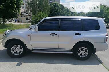 Позашляховик / Кросовер Mitsubishi Pajero Wagon 2000 в Звягелі