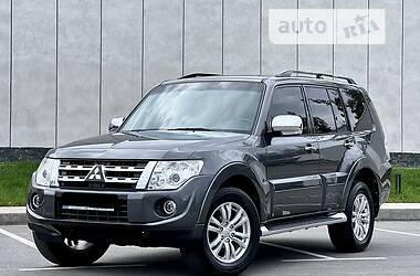 Внедорожник / Кроссовер Mitsubishi Pajero Wagon 2013 в Киеве