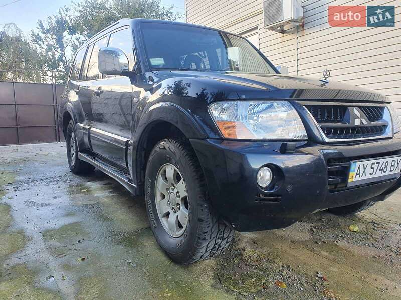 Внедорожник / Кроссовер Mitsubishi Pajero Wagon 2006 в Харькове