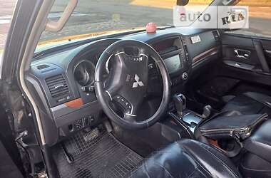 Универсал Mitsubishi Pajero Wagon 2008 в Дубровице