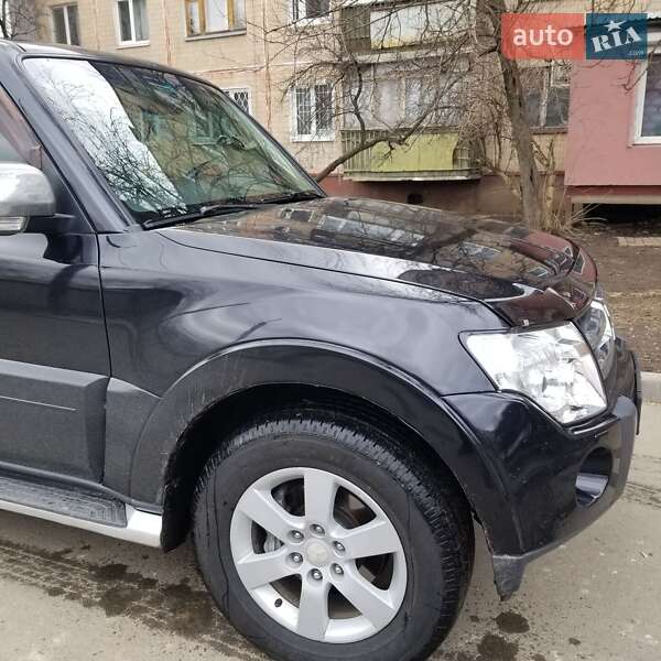 Внедорожник / Кроссовер Mitsubishi Pajero Wagon 2008 в Харькове