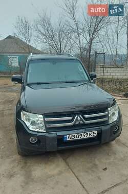Внедорожник / Кроссовер Mitsubishi Pajero Wagon 2008 в 