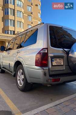 Внедорожник / Кроссовер Mitsubishi Pajero Wagon 2003 в 