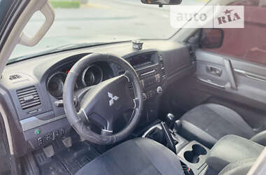 Внедорожник / Кроссовер Mitsubishi Pajero Wagon 2007 в Львове