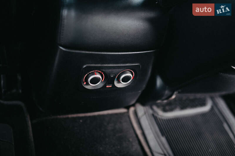 Позашляховик / Кросовер Mitsubishi Pajero Wagon 2008 в Києві