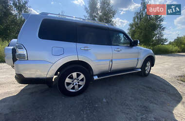 Внедорожник / Кроссовер Mitsubishi Pajero Wagon 2007 в 