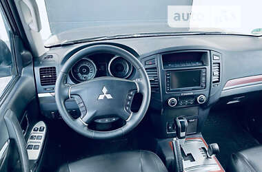 Позашляховик / Кросовер Mitsubishi Pajero Wagon 2011 в Бродах