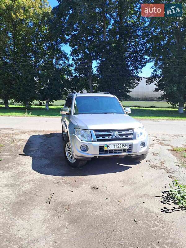 Внедорожник / Кроссовер Mitsubishi Pajero Wagon 2012 в Лохвице фото 4 Внедорожник / Кроссовер Mitsubishi Pajero Wagon 2012 в Лохвице