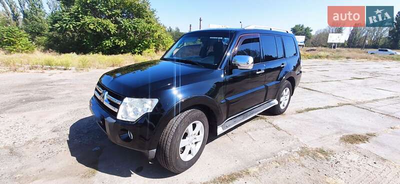Mitsubishi Pajero Wagon 2008