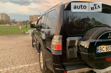 Позашляховик / Кросовер Mitsubishi Pajero Wagon 2010 в Львові