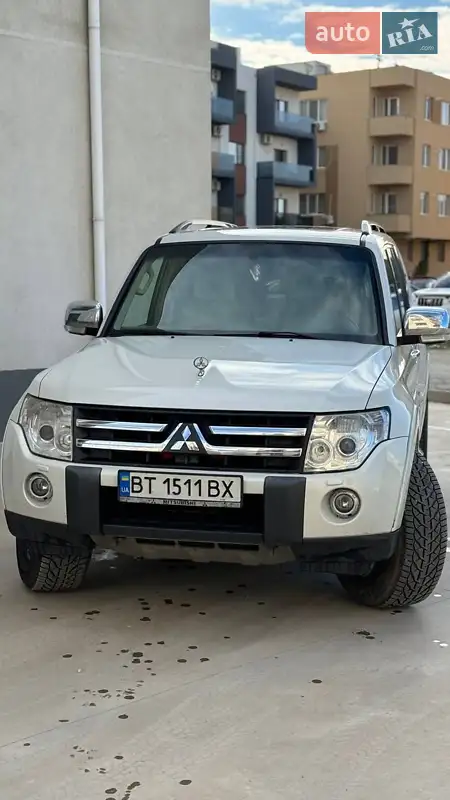 Mitsubishi Pajero Wagon