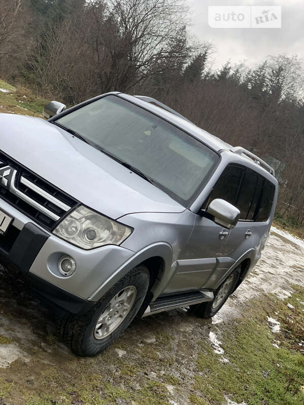 Mitsubishi Pajero Wagon 2007