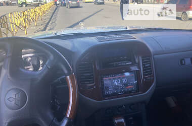 Позашляховик / Кросовер Mitsubishi Pajero Wagon 2005 в Броварах