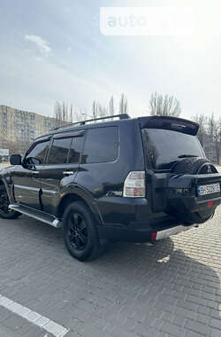 Позашляховик / Кросовер Mitsubishi Pajero Wagon 2008 в Одесі