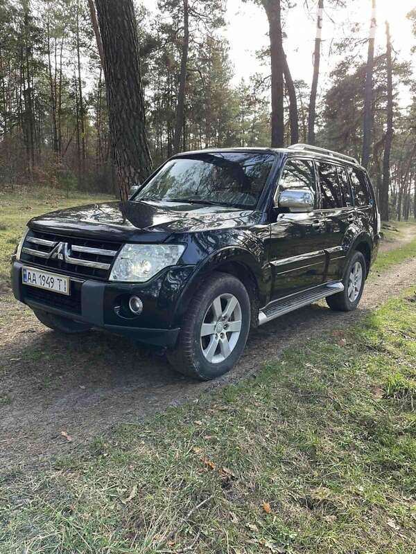 Внедорожник / Кроссовер Mitsubishi Pajero Wagon 2008 в Тернополе