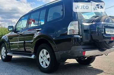 Внедорожник / Кроссовер Mitsubishi Pajero Wagon 2008 в Киеве