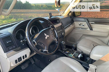 Внедорожник / Кроссовер Mitsubishi Pajero Wagon 2008 в Сторожинце
