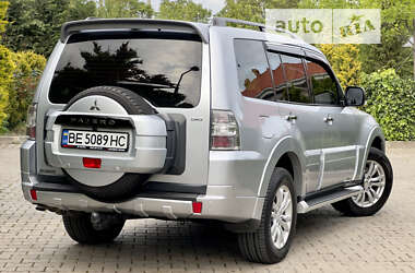 Внедорожник / Кроссовер Mitsubishi Pajero Wagon 2012 в Одессе