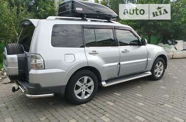 Позашляховик / Кросовер Mitsubishi Pajero Wagon 2008 в Житомирі