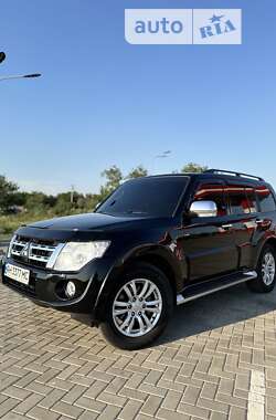 Позашляховик / Кросовер Mitsubishi Pajero Wagon 2012 в Добропіллі