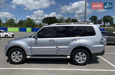 Позашляховик / Кросовер Mitsubishi Pajero Wagon 2008 в 