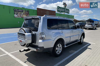 Позашляховик / Кросовер Mitsubishi Pajero Wagon 2008 в 