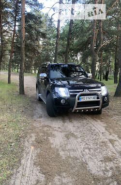 Внедорожник / Кроссовер Mitsubishi Pajero Wagon 2007 в Днепре