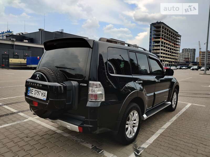 Позашляховик / Кросовер Mitsubishi Pajero Wagon 2012 в Києві фото 5 Позашляховик / Кросовер Mitsubishi Pajero Wagon 2012 в Києві