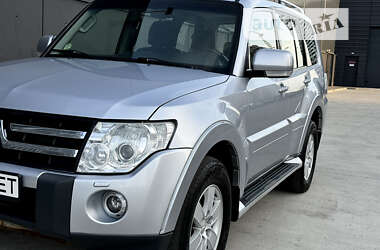 Позашляховик / Кросовер Mitsubishi Pajero Wagon 2007 в Києві