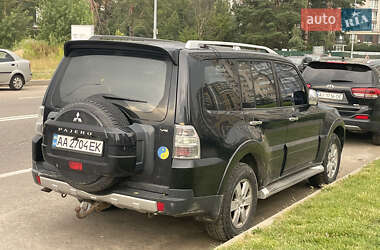 Внедорожник / Кроссовер Mitsubishi Pajero Wagon 2008 в 