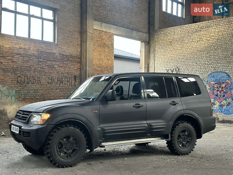 Внедорожник / Кроссовер Mitsubishi Pajero Wagon 2004 в Сарнах