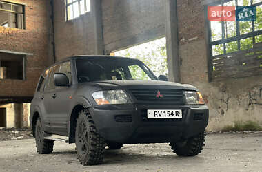 Внедорожник / Кроссовер Mitsubishi Pajero Wagon 2004 в 