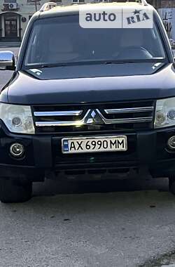 Внедорожник / Кроссовер Mitsubishi Pajero Wagon 2008 в Валках