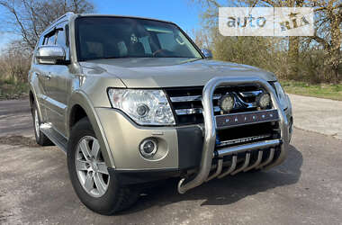 Внедорожник / Кроссовер Mitsubishi Pajero Wagon 2008 в Броварах