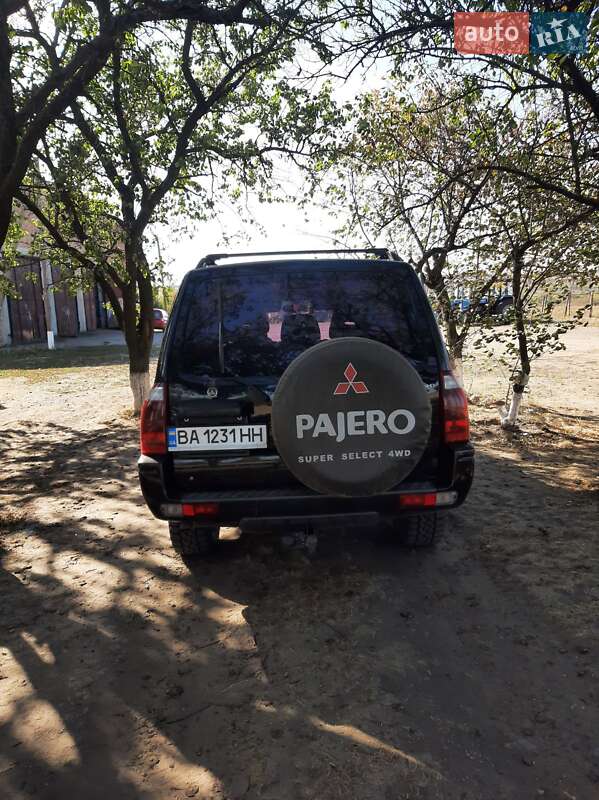 Внедорожник / Кроссовер Mitsubishi Pajero Wagon 2005 в Александрие