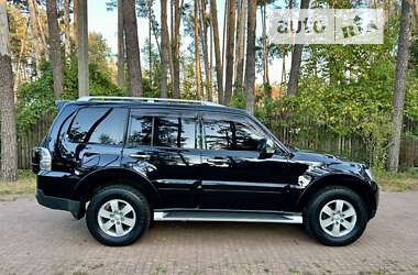 Внедорожник / Кроссовер Mitsubishi Pajero Wagon 2008 в Киеве