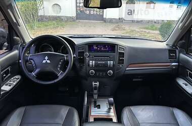 Внедорожник / Кроссовер Mitsubishi Pajero Wagon 2008 в Киеве